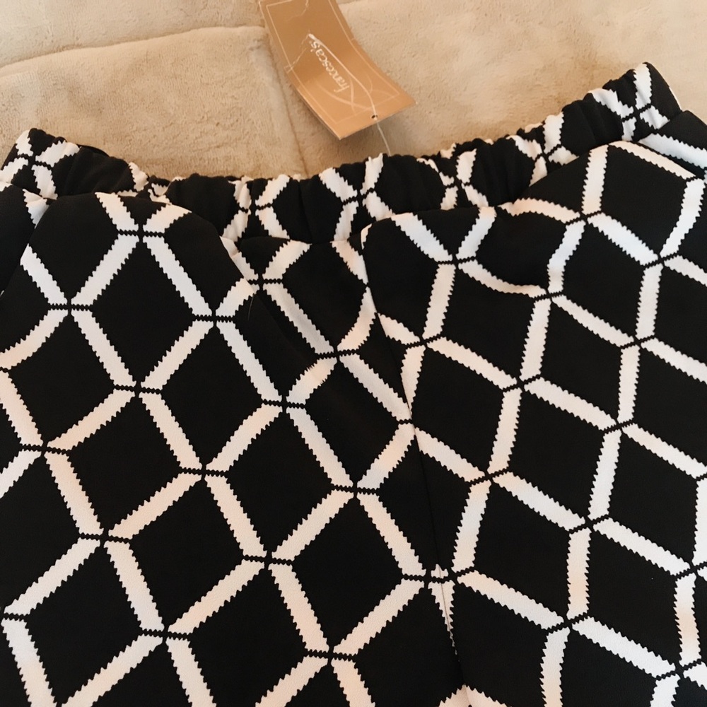 Shorts - Picture 2 of 2